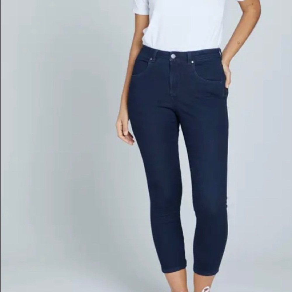 Universal Standard Seine jeans